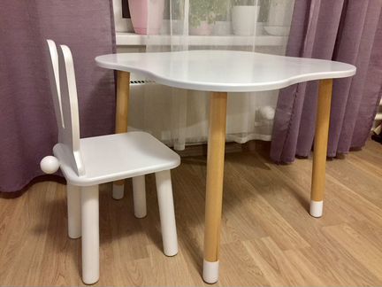 Детский стол и стул зайчик
