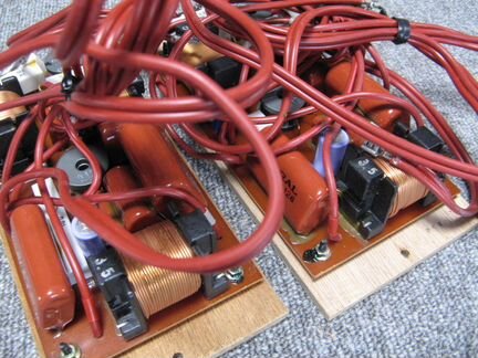 Кроссовер coral nt-33R.550Hz,7KHz