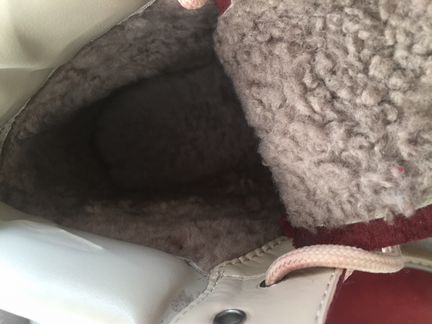 Женские ботинки