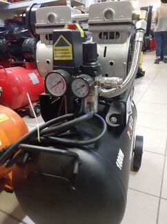 Компрессор Power Technic ACL 320/050 бесшумный