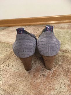 Туфли фирмы 