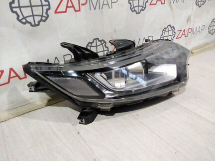 Фара правая Mitsubishi Outlander GF