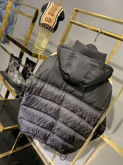 Объёмный пуховик Gucci