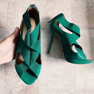 Босоножки Zara