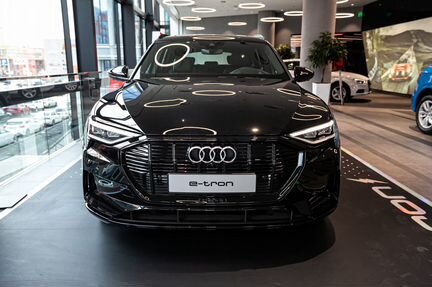 Audi e-tron AT, 2020
