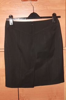 Юбка черная классическая