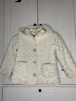 Пальто на девочку 122-128, на 4-5