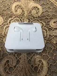 Наушники earpods