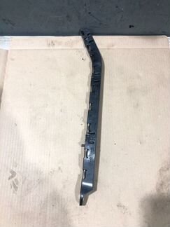 Направляющая бампера задняя правая Mercedes-Benz