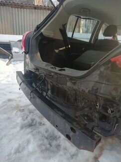 Панель задняя на Nissan тиида хэтчбэк