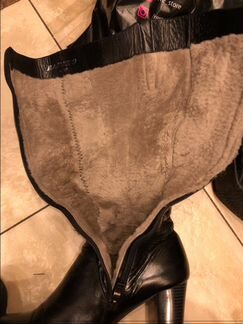 Продаются сапоги