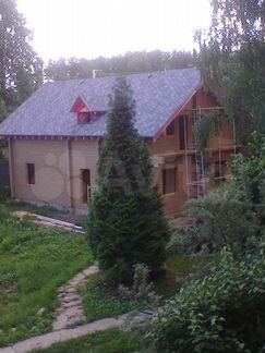 Дом 220 м² на участке 8 сот.