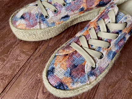 Стильные кеды