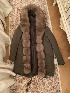 Парка с натуральным мехом песца цвета хаки, двусто