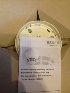 Извещатель Esser 761362/база/вуос