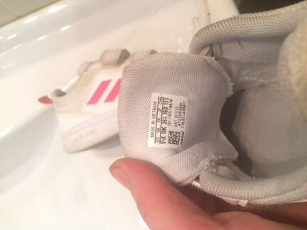Кроссовки детские adidas 26 размер