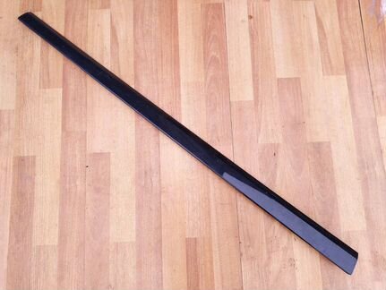 Молдинг передней левой двери Mercedes W211