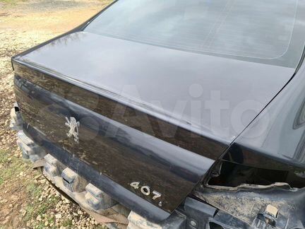 Крышка багажника Peugeot 407 седан