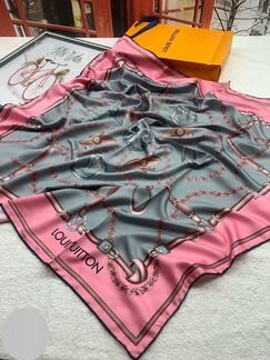 Платки Louis Vuitton