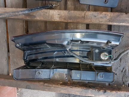 Фонарь левый Cadillac Escalade USA