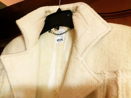 Пальто 42-44 размер moschino