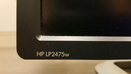 Монитор HP LP2475w 24