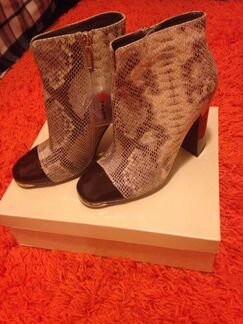 Кожаные стильные ботиночки новые, р. 38