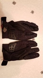 Мотоперчатки