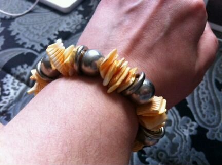 Браслет из ракушек украшение бижутерия