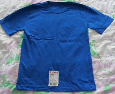Новые 4шт футболки с этикетками (цена за 4 шт)