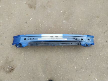 Усилитель переднего бампера Subaru Impreza