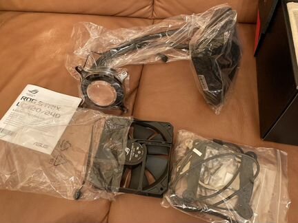 Asus ROG Strix LC 120