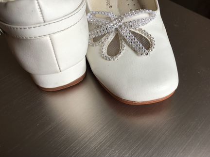 Туфли для девочки