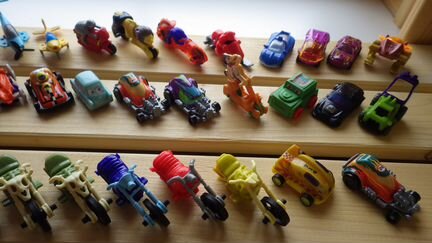 Киндер Сюрприз, коллекции от 2000-х