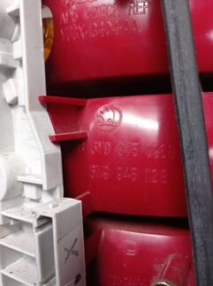 Фонарь правый Skoda Fabia 1