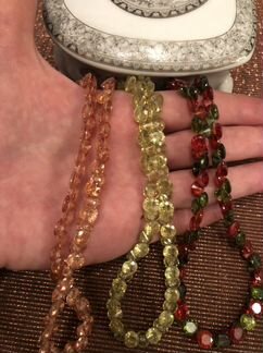 Колье из натурального циркония