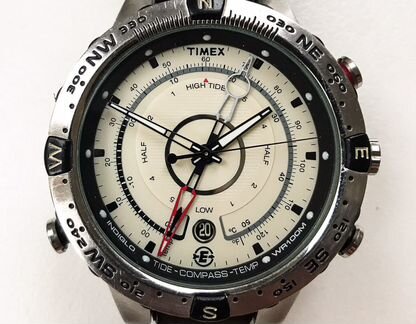 Часы Timex