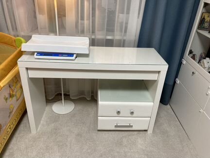 Письменный стол IKEA белый
