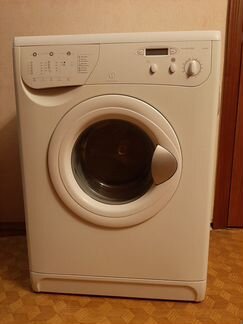 Cnиральная машина Indesit Evolution WE 105x