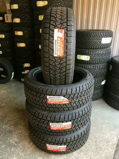 Шины Bridgestone Blizzak DM-V2 275/50 R22 111T
