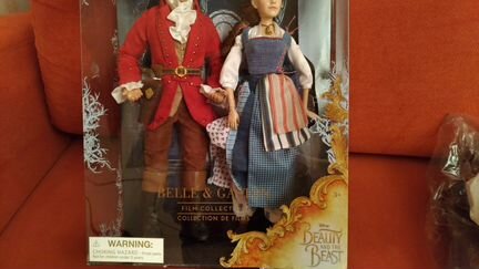 Дисней набор кукол Белль и Гастон