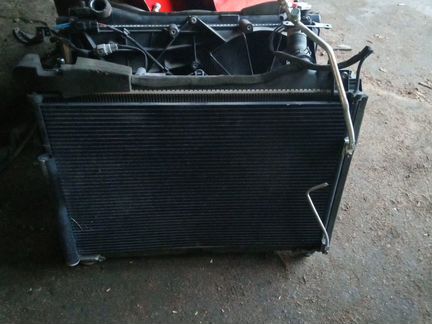 Сузуки гранд Витара радиатор охлаждения