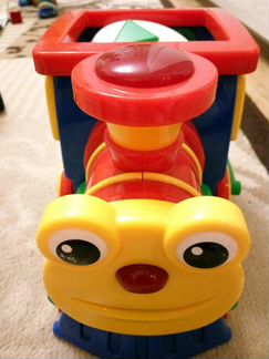 Детские игрушки паровоз