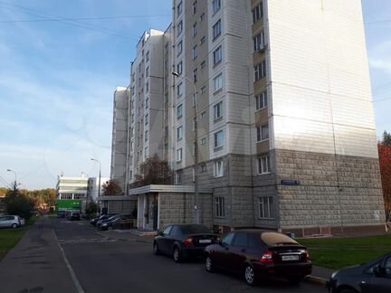 2-к квартира, 52 м², 6/10 эт.