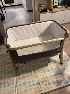 Приставная кроватка tutti bambini cozee