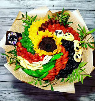 Букеты и корзины из сухофруктов