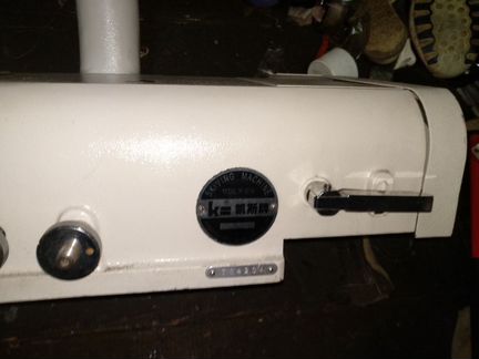 Машинка для спуска края кожи