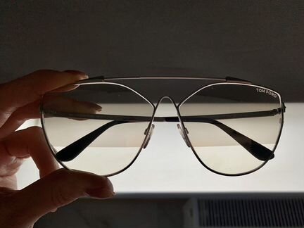 Очки Tom Ford TF563