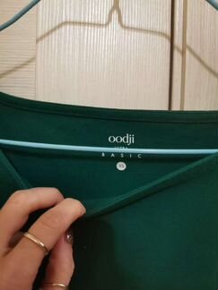 Зеленое платье