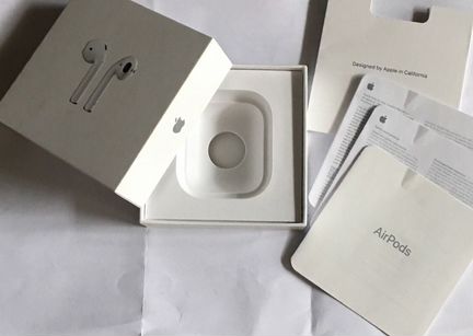 Коробка от AirPods оригинал
